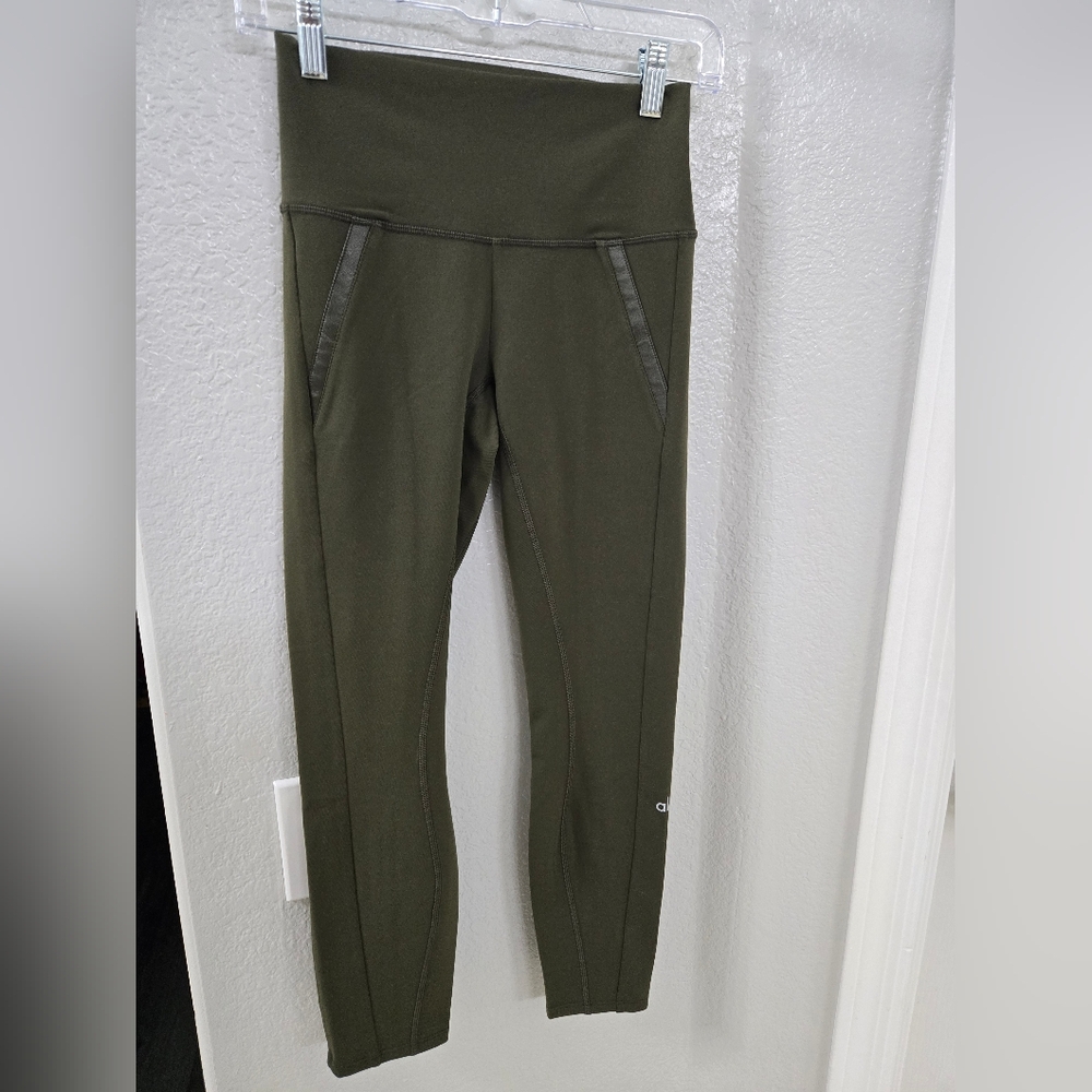 ALO Yoga 7/8 Zip Up Motion Leggings